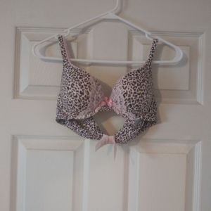 VS leopard print 34b bra